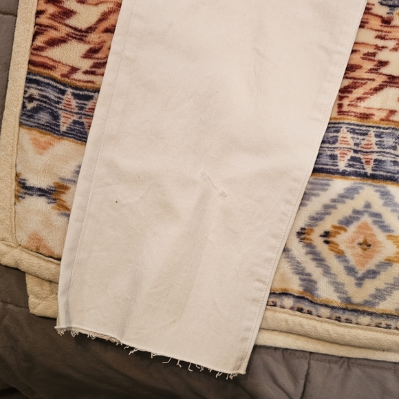 NWT KENSIE Jeans Slim Straight High Rise Allie Raw Hem Stretch Jeans White 10/30 - Picture 4 of 15